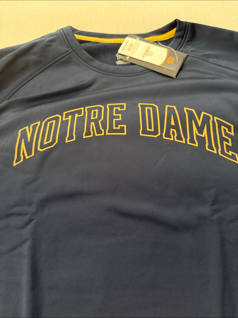 NWT Under Armour Navy and Yellow Notre Dame Graphic Men's Shirt - Picture 2 of 6